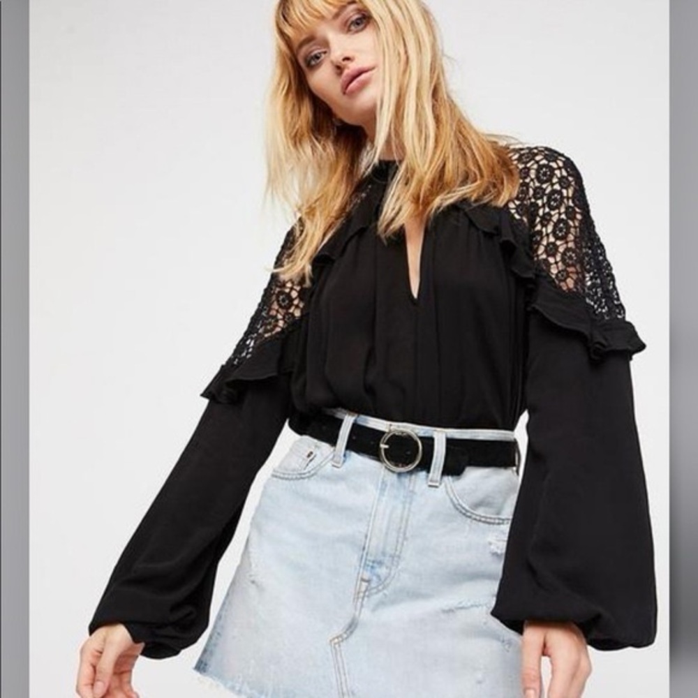 Free People Little Bit of Love Black Knit Blouse NWT Size Large